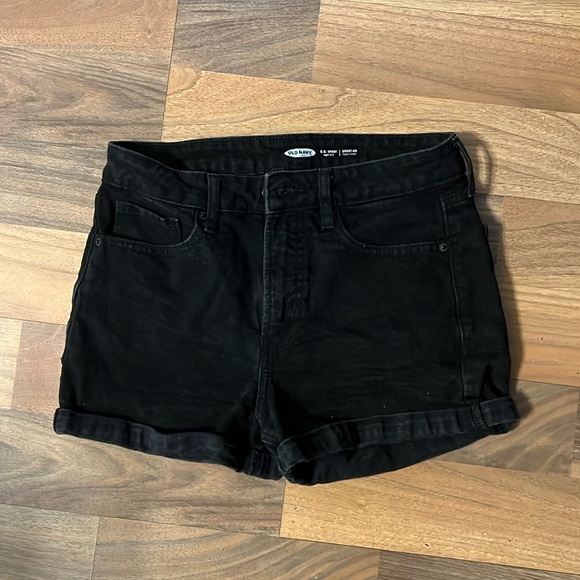 Old Navy, Black shorts - Picture 1 of 4